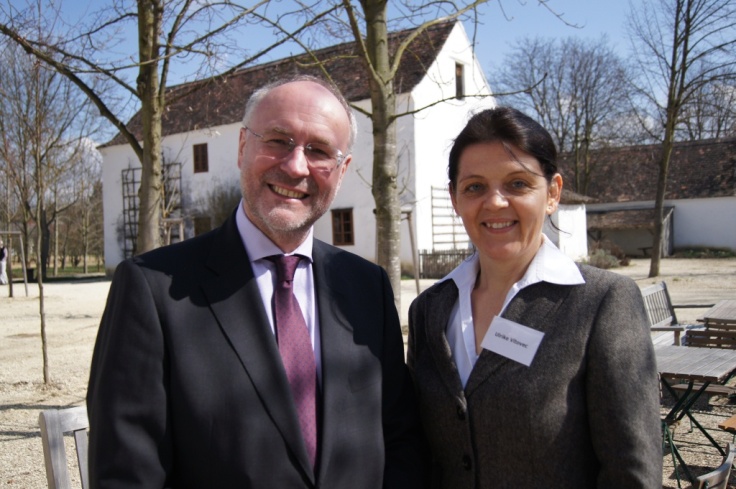 Dr. Edgar Niemeczek (Geschäftsführer der Kultur.Region.Niederösterreich) mit Mag. Ulrike Vitovec (Geschäfts